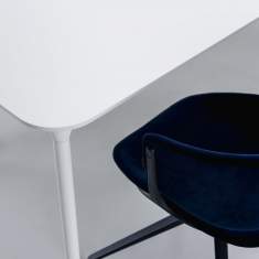 Offecct Phoenix Table