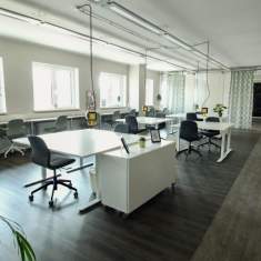 W12 - Coworking Space